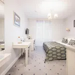 Aparthotel Art 3*